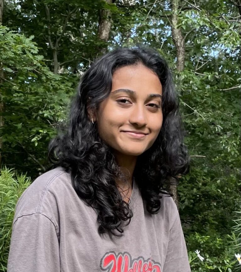 Tanvi Venkata headshot